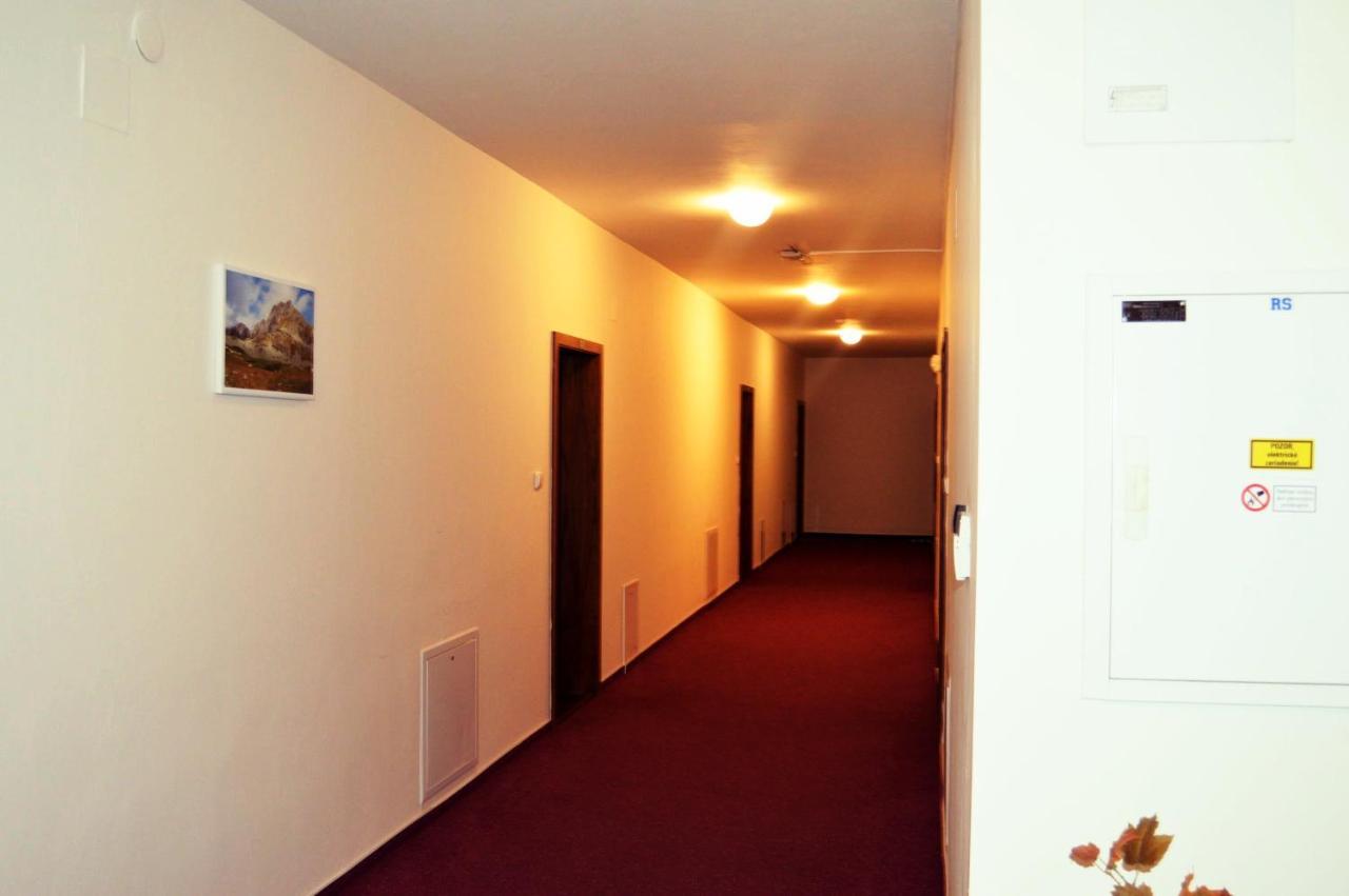 Apartmán U starého jaštera Vel'ka Lomnica Exteriér fotografie